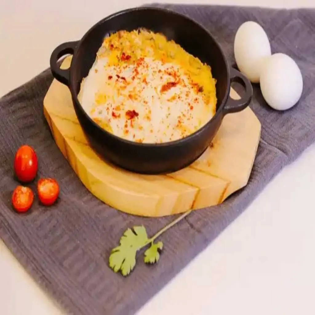 Omelette With Cheddar Cheese